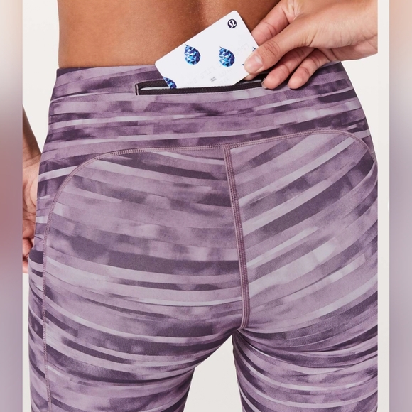 Lululemon Athletica Speed Up Crop 21" Shadowed Smoked Mullberry Leggings - Picture 6 of 15